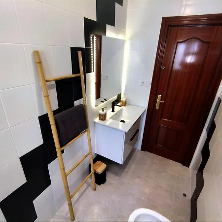 Cozy Double Room! Near The Downtown!